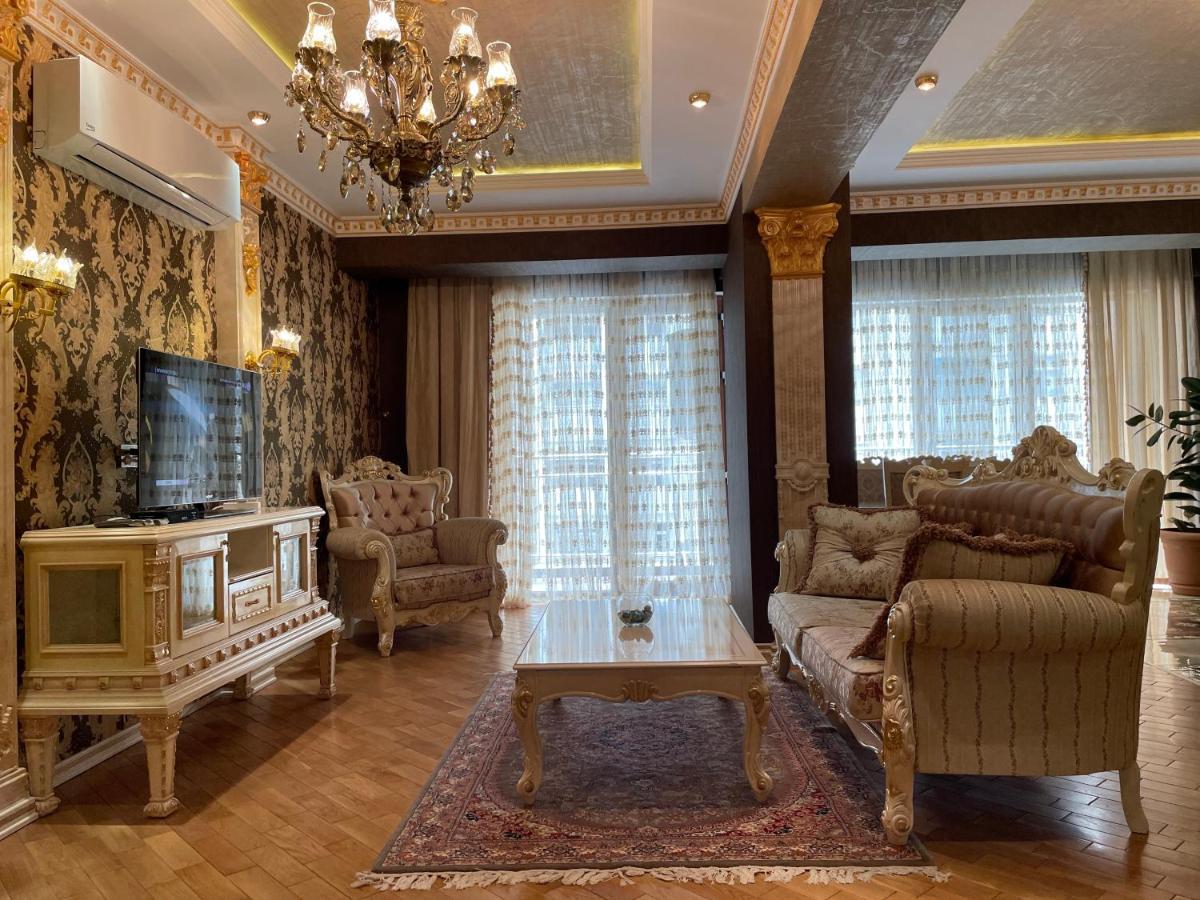 Park Azure Louvre Apartment Μπακού Εξωτερικό φωτογραφία