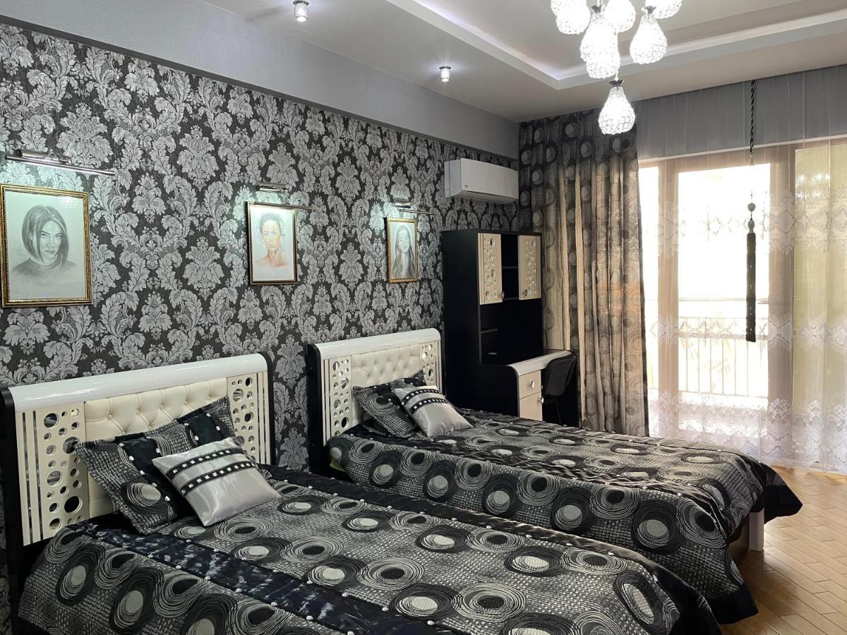 Park Azure Louvre Apartment Μπακού Εξωτερικό φωτογραφία