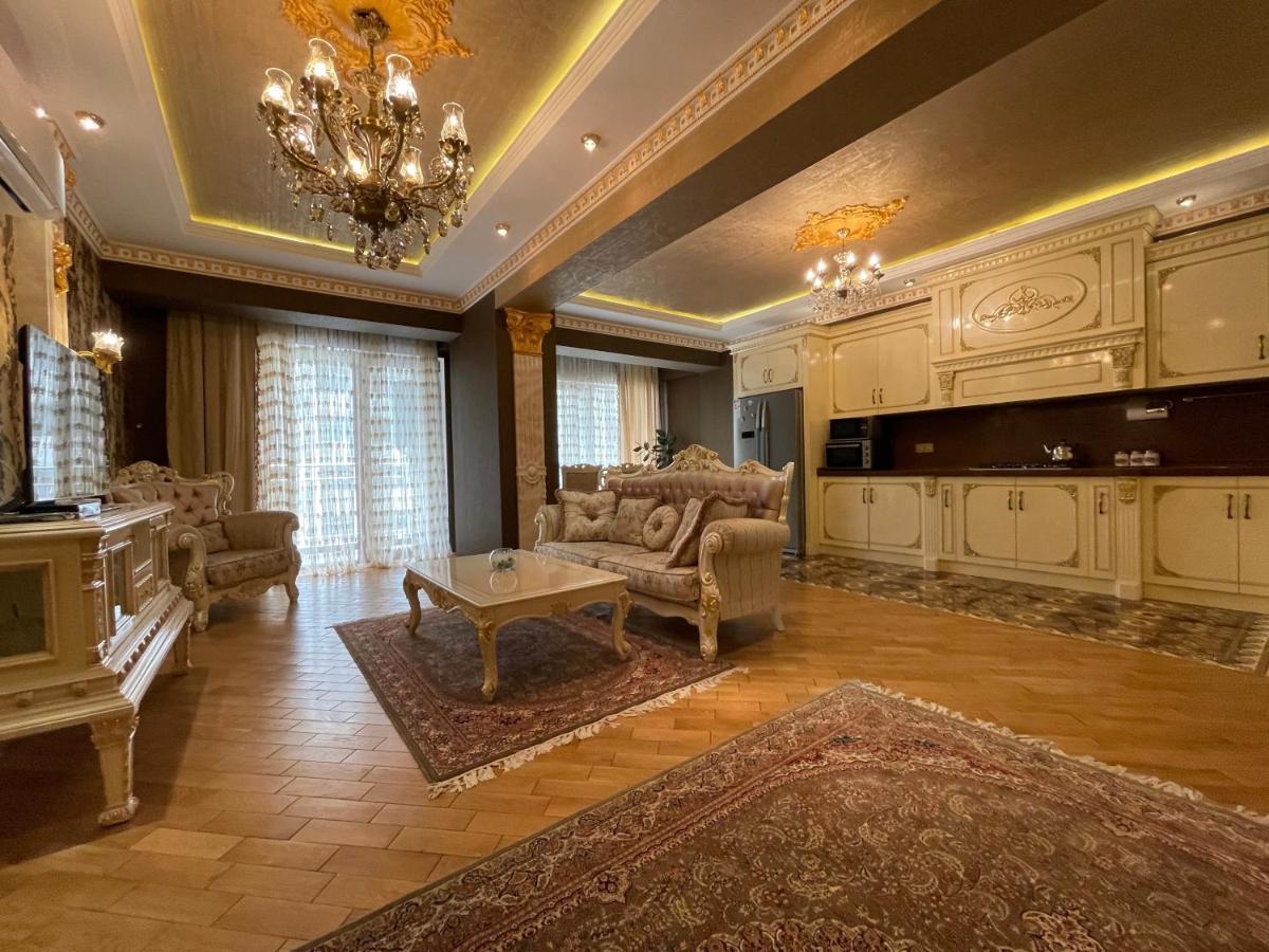 Park Azure Louvre Apartment Μπακού Εξωτερικό φωτογραφία