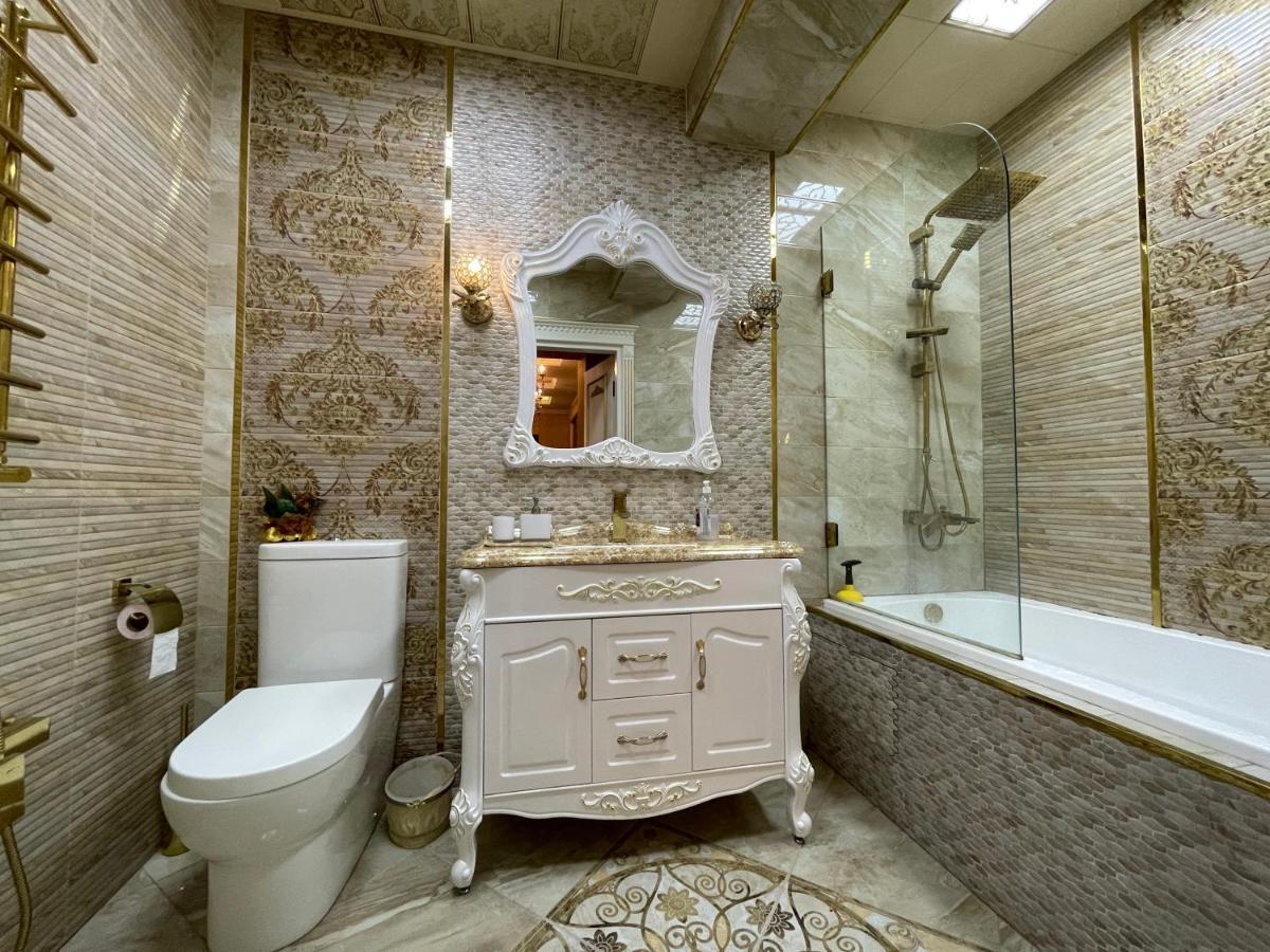 Park Azure Louvre Apartment Μπακού Εξωτερικό φωτογραφία