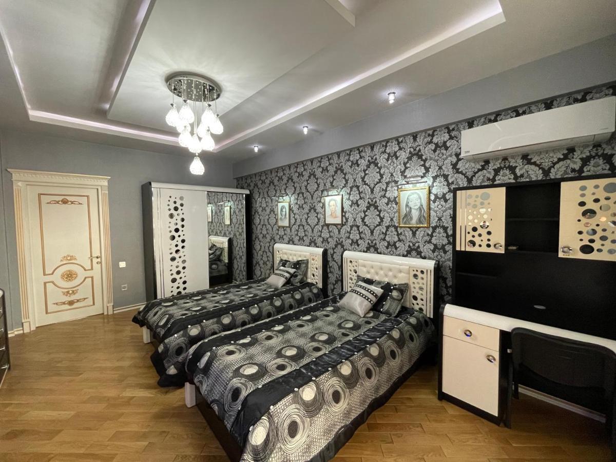 Park Azure Louvre Apartment Μπακού Εξωτερικό φωτογραφία