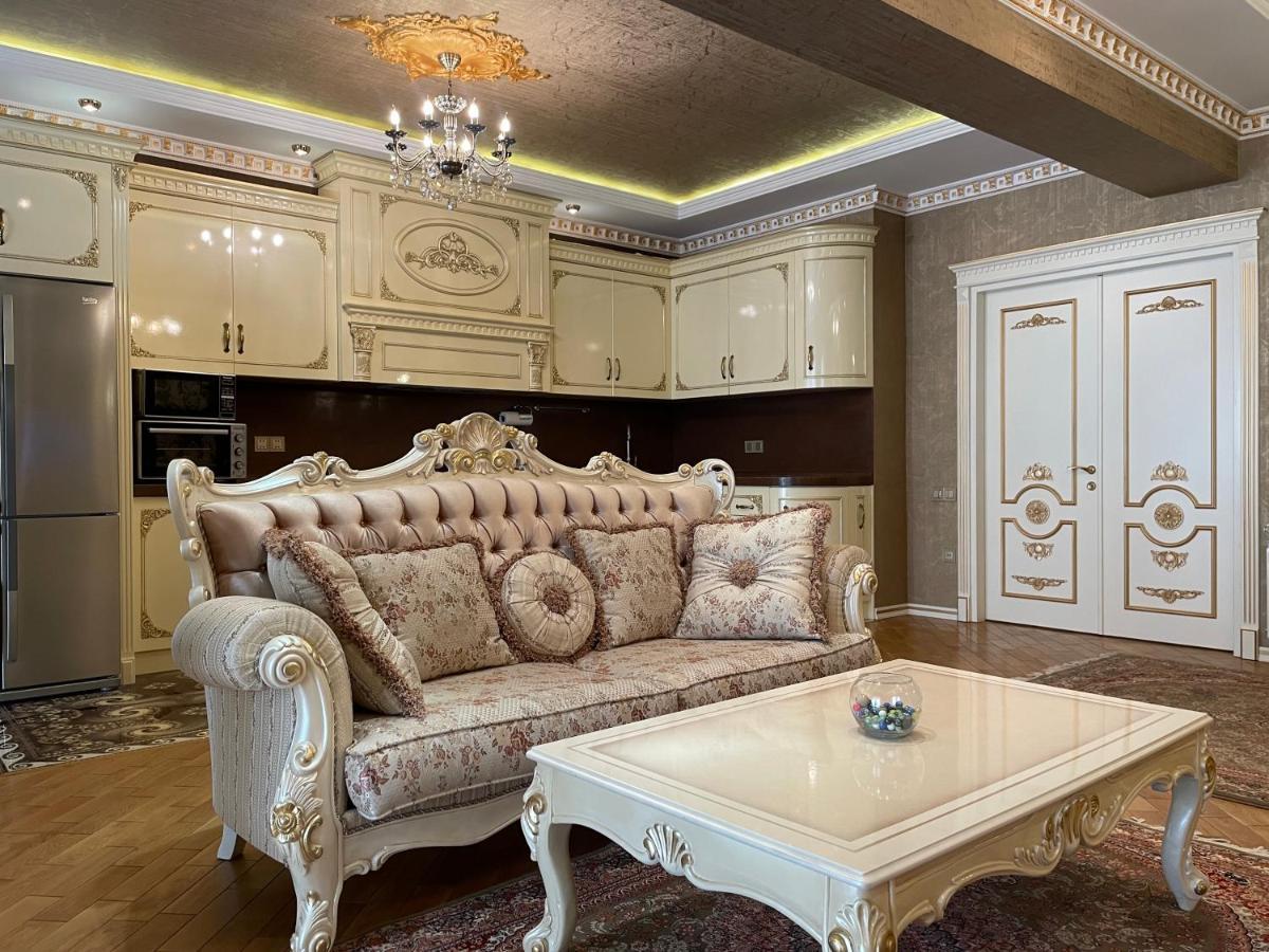 Park Azure Louvre Apartment Μπακού Εξωτερικό φωτογραφία